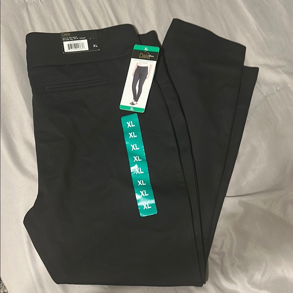 Dalia Classic Black XL Built-in Tummy Control Panel 29 in. Inseam
